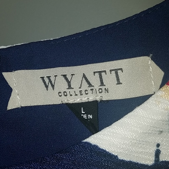 Wyatt Collection Romper - Picture 6 of 6